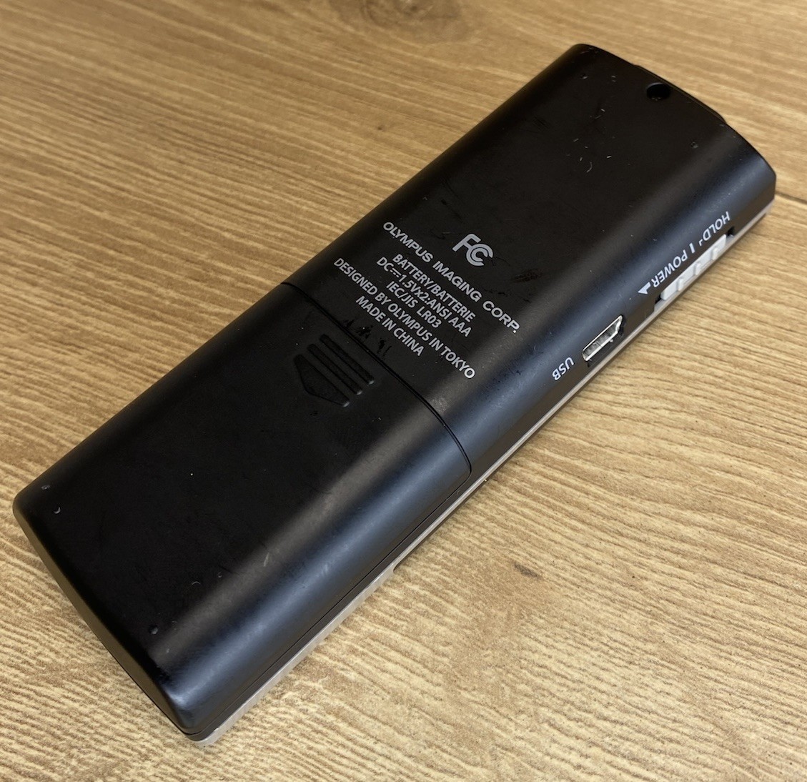 Olympus VN-8100PC Digital Voice Recorder Black/Silver Tested Works