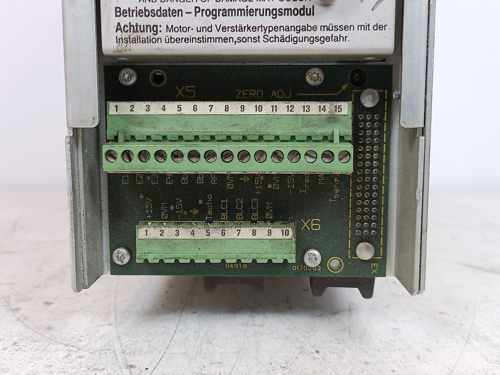 Indramat TDM1.2-100-300-W1-220 AC Servo Controller