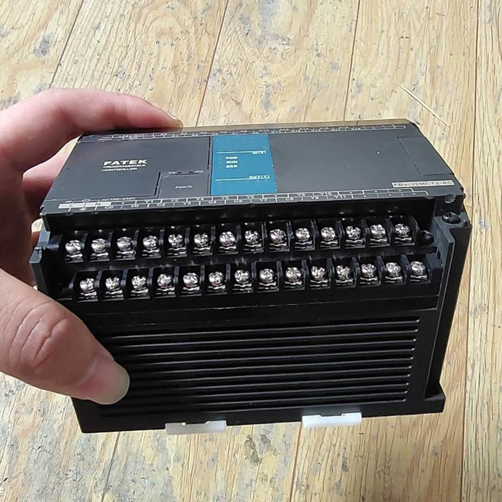 Used FBs-32MCT2-AC For FATEK Programable Controller Free Shipping