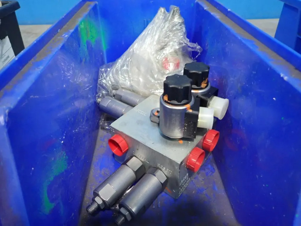 HYDAC HYDRAULIC CONTROL MANIFOLD 02581420