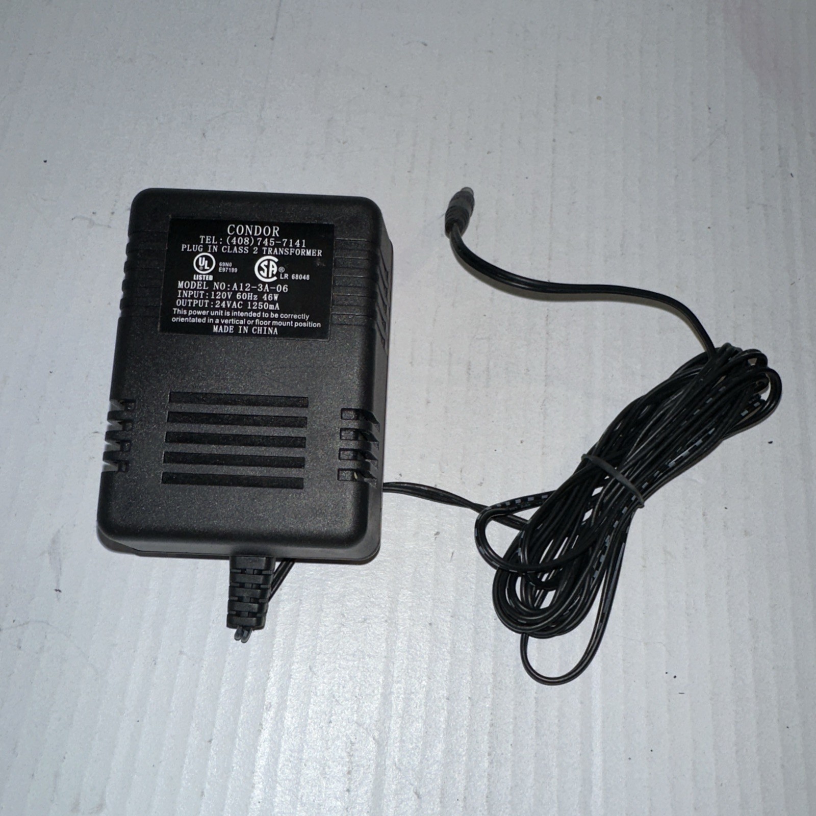Johnson Controls Commissioning Tool m9000-200 w/case,strap,manual & connectors